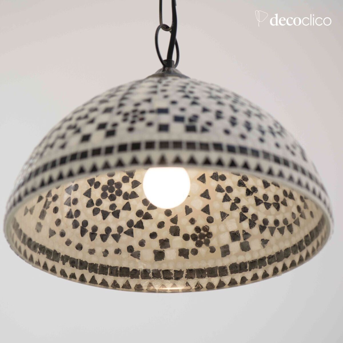 Suspensión de cúpula de mosaico de vidrio - blanco y negro Bangalore