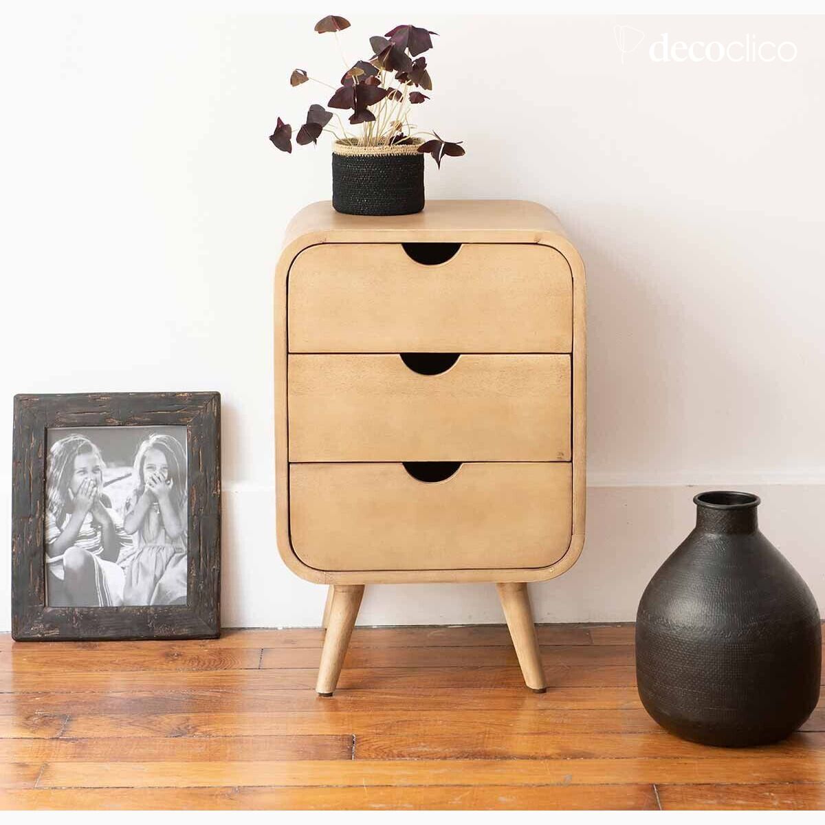 Table de chevet en manguier teinté 3 tiroirs Hanko