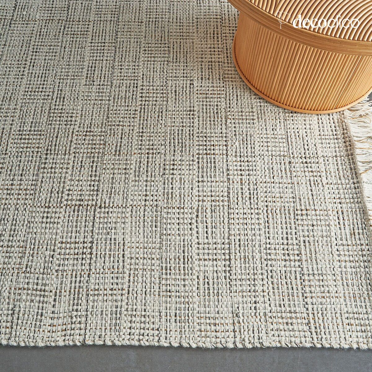 Tapis rectangulaire en jute naturel et laine tissé main 140 x 200 cm