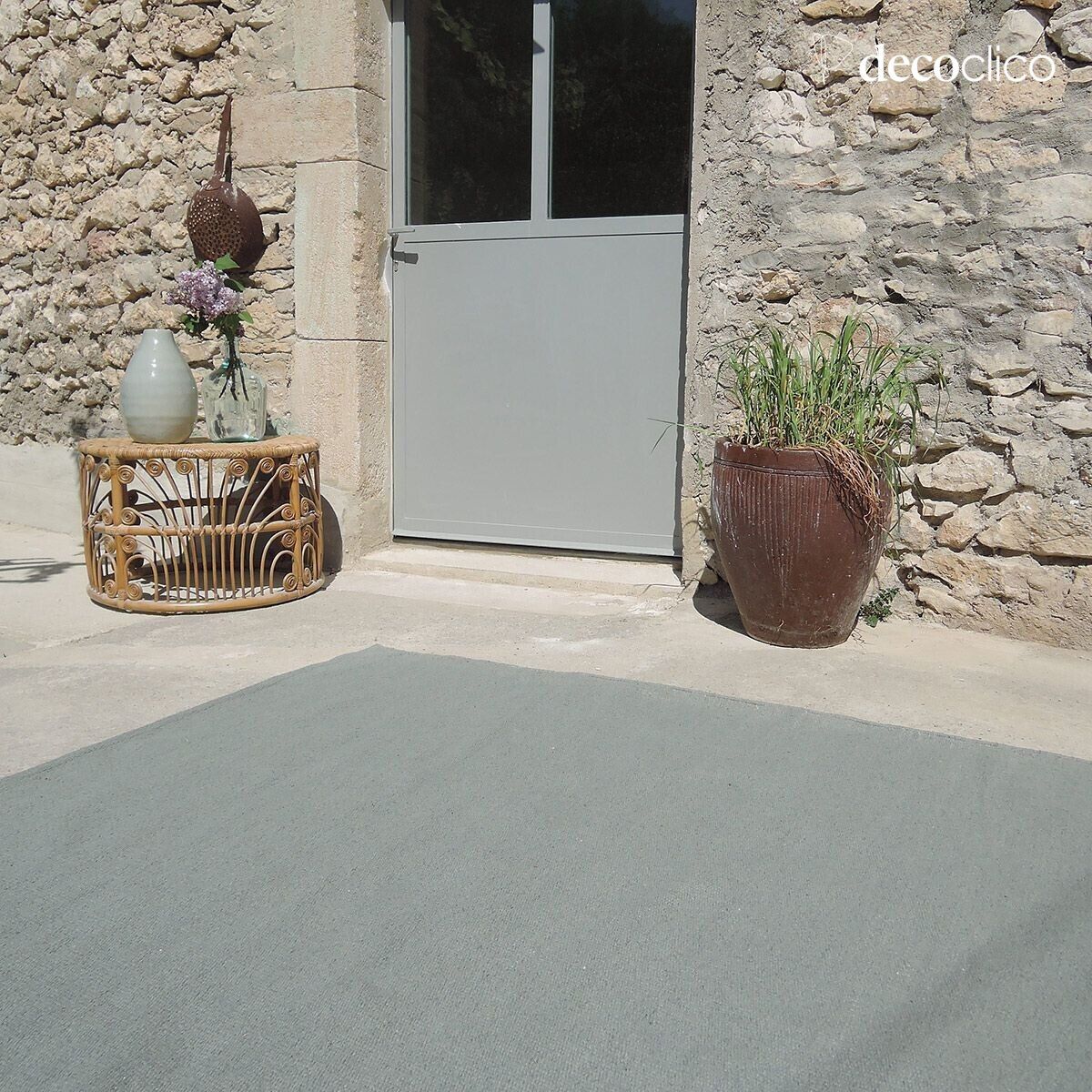 Tappeto rettangolare in fibre riciclate tessuto a mano verde celadon indoor outdoor 1 Bergen