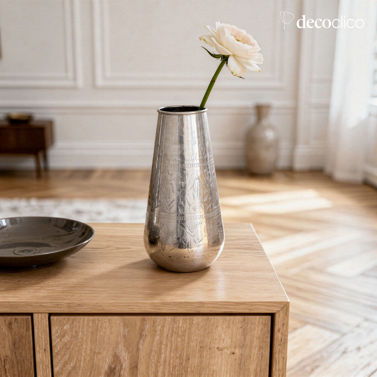 Vase cylindrique en aluminium argenté H33 cm  Jaya