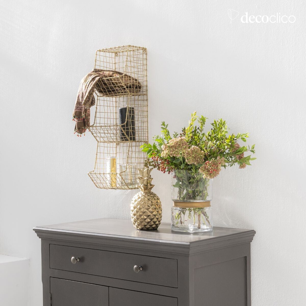 Wall shelf in gold mesh metal with 3 baskets Greed