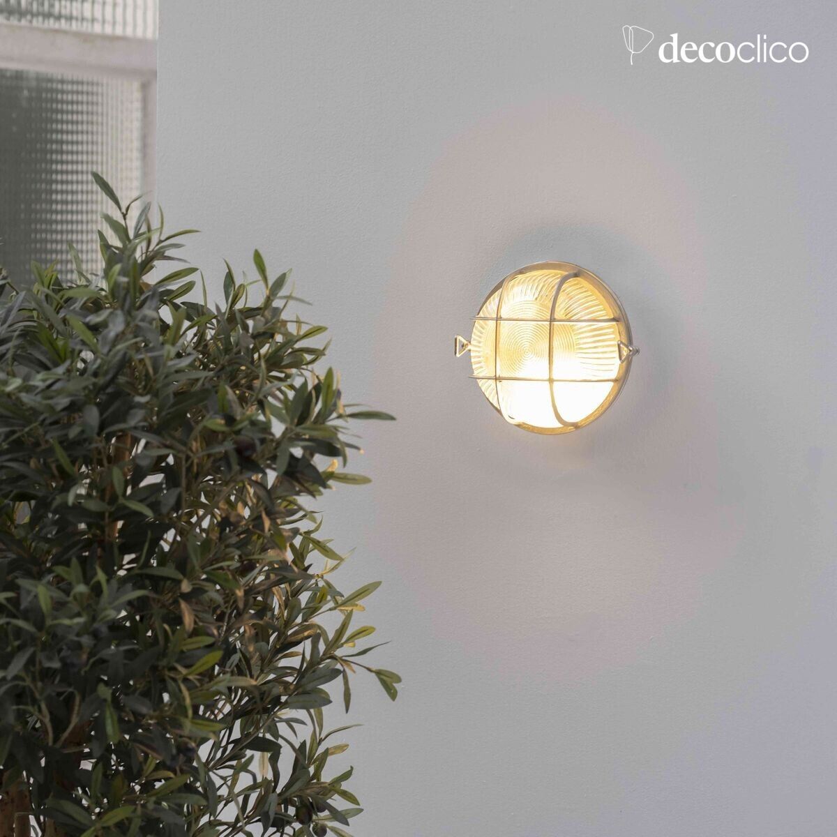 Wandlamp in mat nikkel Egee