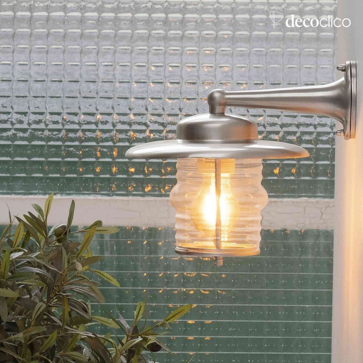 Wandlamp in mat nikkel Egee