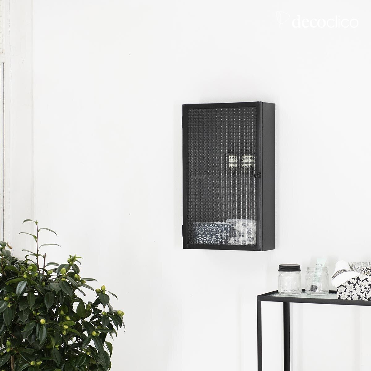 Wandplank zwart metalen kast glazen deur Nevada