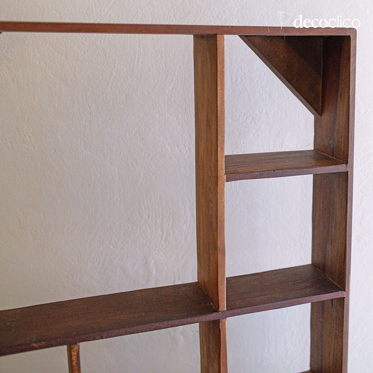 Wandregal aus recyceltem Holz Pamir