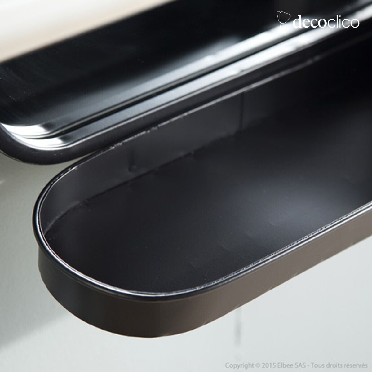 Zwarte metalen spiegel met plank 50 x 78 cm Bricklane