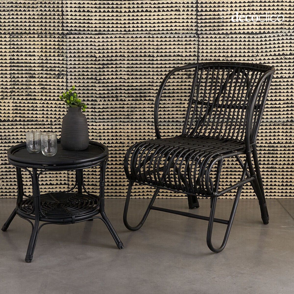 Zwarte rotan fauteuil